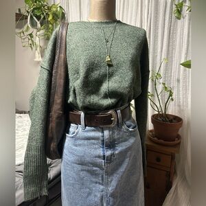 Legendary Outfitters Women's Crewneck Sweater in Sage Green